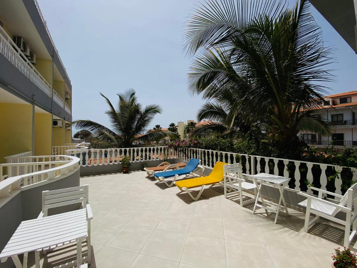 Aparthotel Nhaterra Santa Maria Exterior foto
